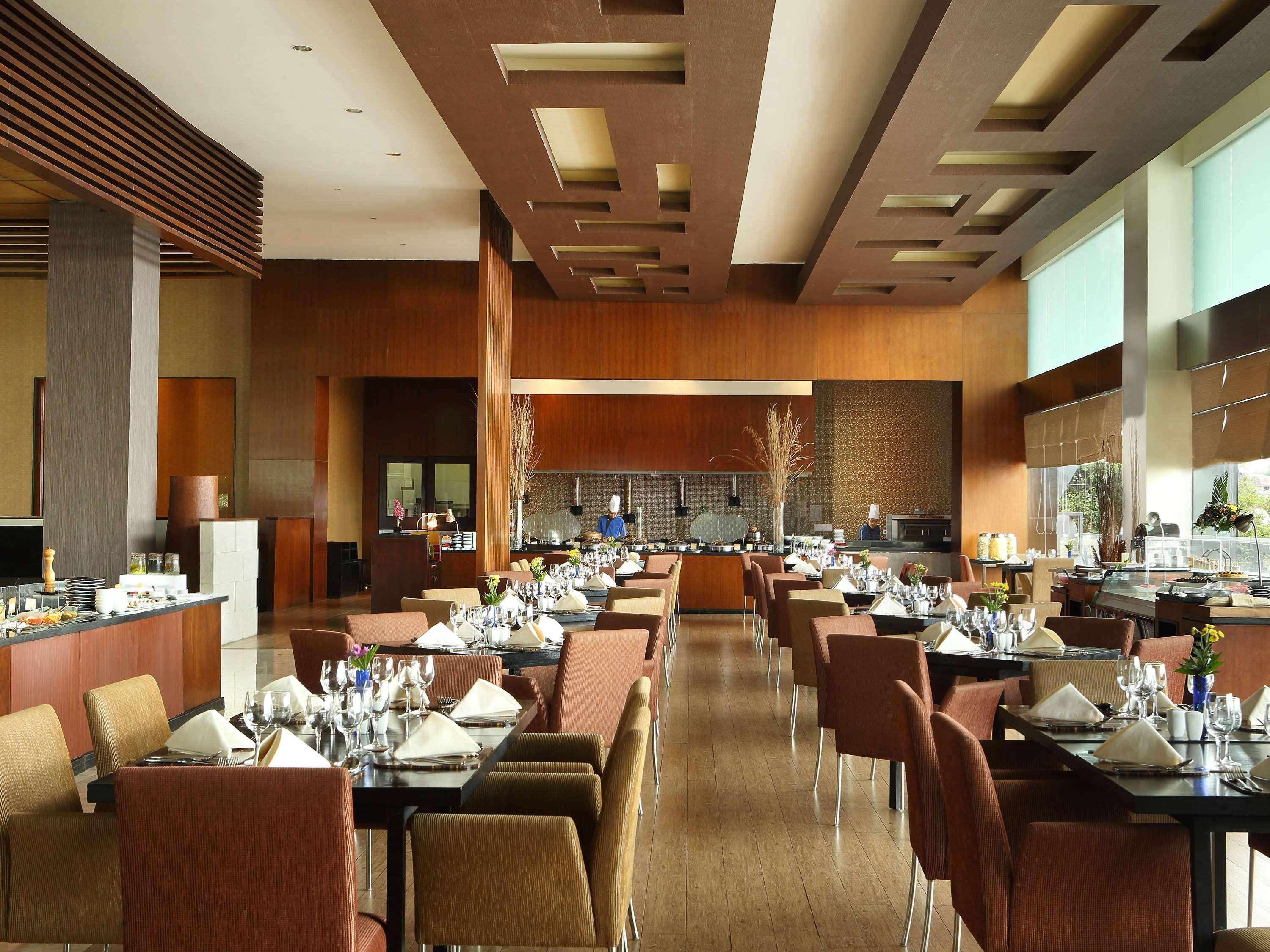 Novotel Balikpapan Exteriör bild