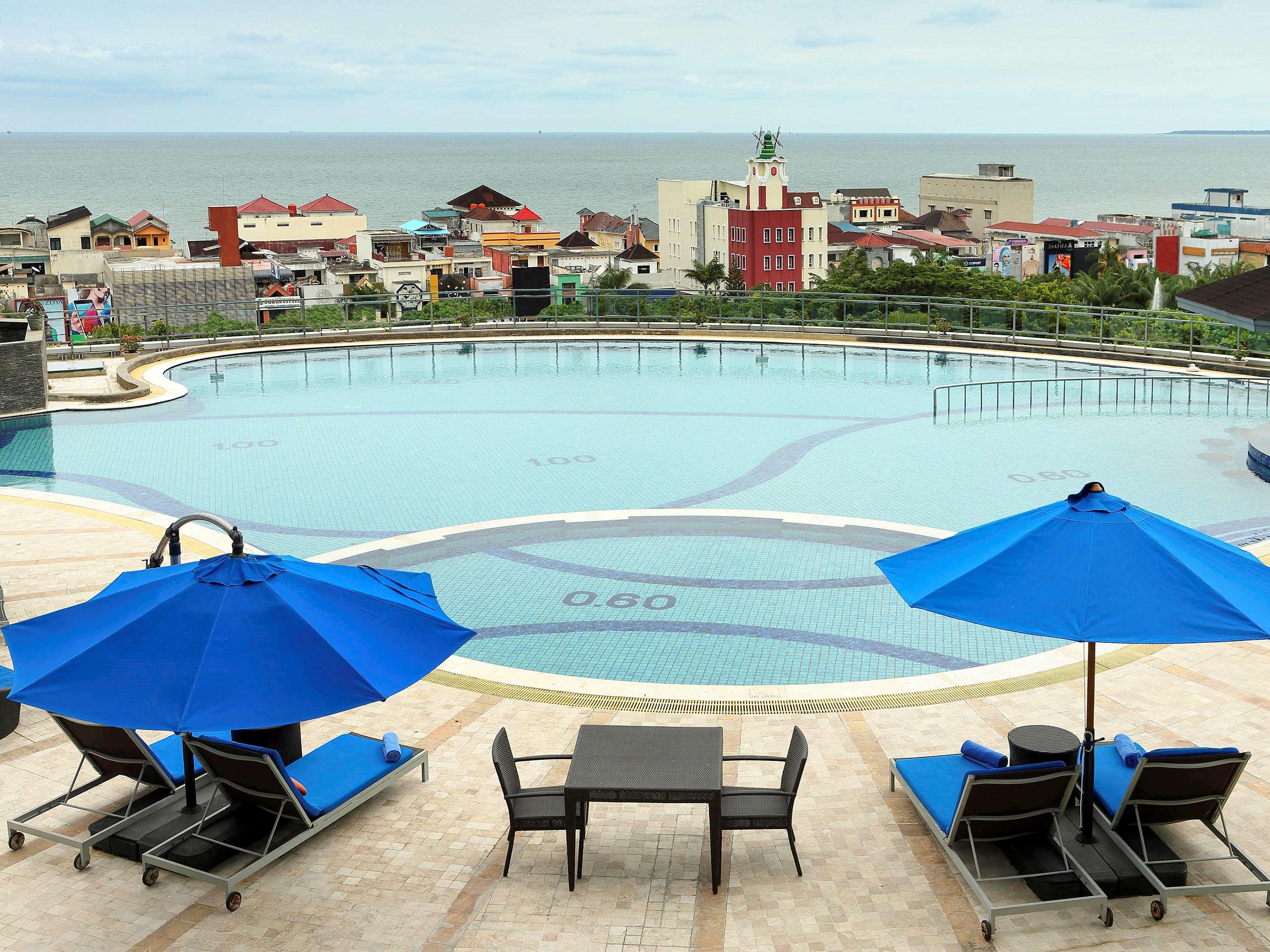 Novotel Balikpapan Exteriör bild